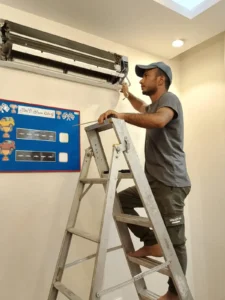 mohammad nabeel (the best ac technician in al olaya, riyadh) is working on a site